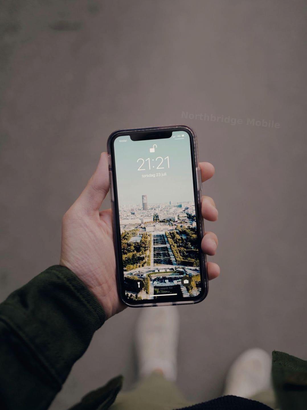 What to Look for in a Reliable Mobile Service Partner